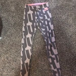Nike leggings! Size xs